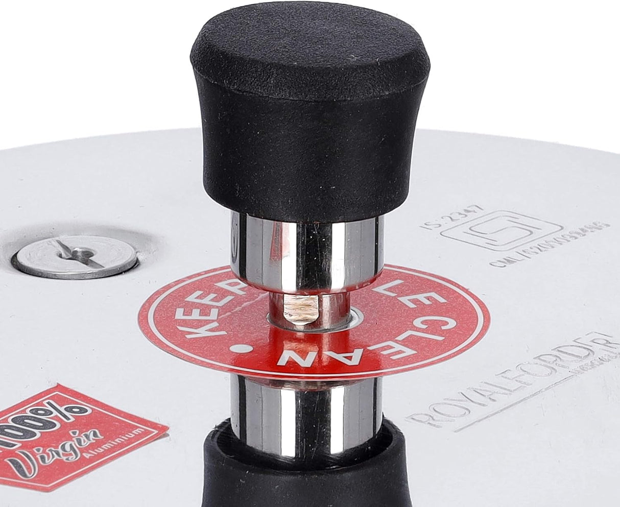 Royalford Aluminium Pressure Cooker 3 Liter, Induction Compaible, Silver - RF9750 - Al Kabayel Discount CentreRoyalford Aluminium Pressure Cooker 3 Liter, Induction Compaible, Silver - RF9750Pressure CookersROYALFORDAl Kabayel Discount Centre