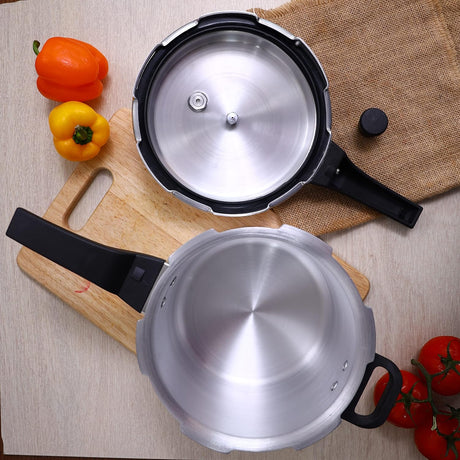 Royalford Aluminium Pressure Cooker 3 Liter, Induction Compaible, Silver - RF9750 - Al Kabayel Discount CentreRoyalford Aluminium Pressure Cooker 3 Liter, Induction Compaible, Silver - RF9750Pressure CookersROYALFORDAl Kabayel Discount Centre