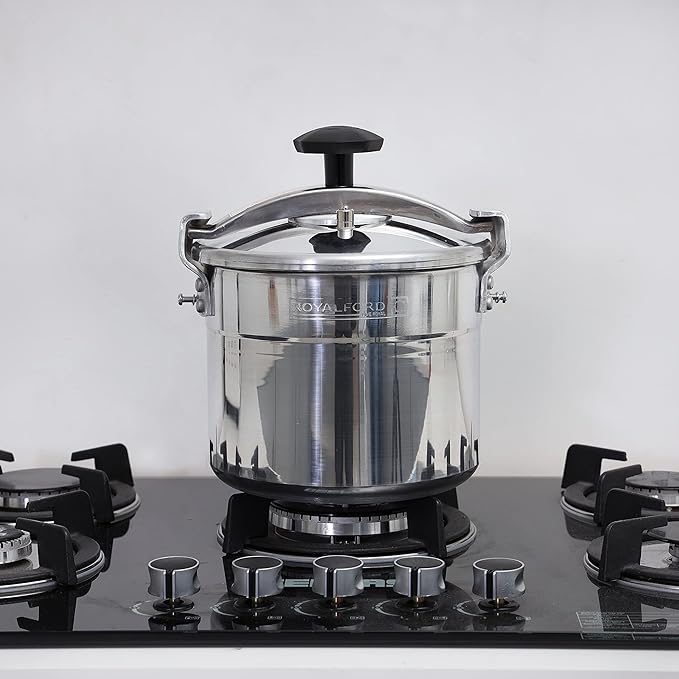 Royalford RF358 Aluminum Pressure Cooker - 7 Litres, Silver - Al Kabayel Discount CentreRoyalford RF358 Aluminum Pressure Cooker - 7 Litres, SilverPressure CookersROYALFORDAl Kabayel Discount Centre