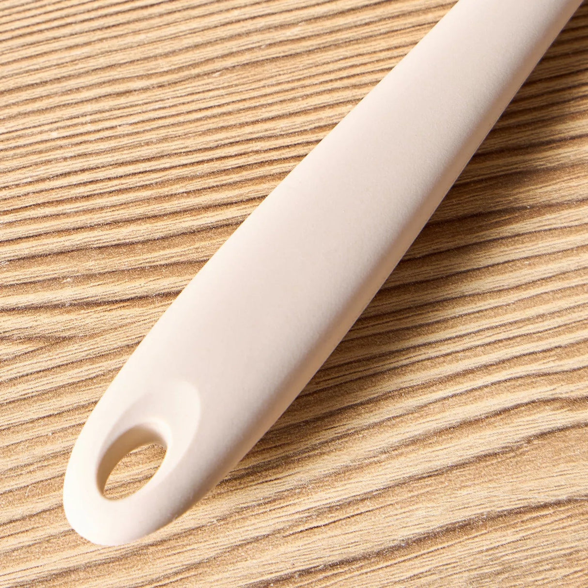 Silicone Heat Resistant Cooking Flipper Spatula, 30cm Wide Angled Thin Rubber Kitchen Utensil for Turning Steak, Pancake, Egg, Burger - Al Kabayel Discount CentreSilicone Heat Resistant Cooking Flipper Spatula, 30cm Wide Angled Thin Rubber Kitchen Utensil for Turning Steak, Pancake, Egg, BurgerKitchen Utensils & GadgetsAITOSAl Kabayel Discount Centre