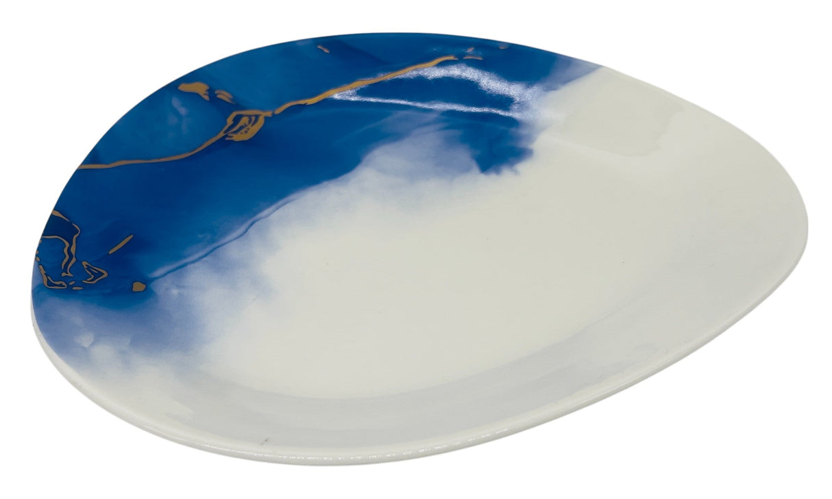 Solecasa Triangular Porcelain Plate 28cm, White and Blue - Al Kabayel Discount CentreSolecasa Triangular Porcelain Plate 28cm, White and BluePlatesSOLECASAAl Kabayel Discount Centre