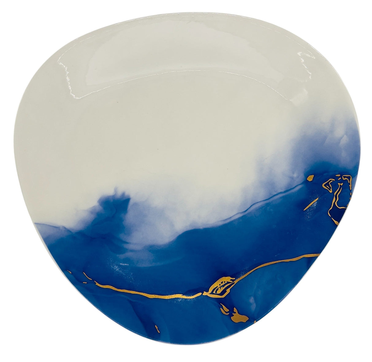 Solecasa Triangular Porcelain Plate 28cm, White and Blue - Al Kabayel Discount CentreSolecasa Triangular Porcelain Plate 28cm, White and BluePlatesSOLECASAAl Kabayel Discount Centre