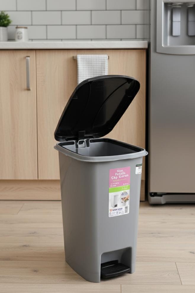 UFO 15 Litre Pedal Dustbin – Modern Plastic Foot Pedal Bin 32x23x40 cm, Gray Color, for Kitchen & Bathroom - Al Kabayel Discount CentreUFO 15 Litre Pedal Dustbin – Modern Plastic Foot Pedal Bin 32x23x40 cm, Gray Color, for Kitchen & BathroomTrash CanUFOAl Kabayel Discount Centre