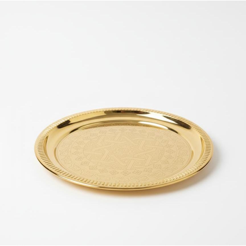 Yuniverse Gold Round Steel Tray 32 cm – Elegant Modern Round Tray, Durable Build, Ideal for Home, Events, and Gifting - Al Kabayel Discount CentreYuniverse Gold Round Steel Tray 32 cm – Elegant Modern Round Tray, Durable Build, Ideal for Home, Events, and GiftingServing TraysYUNIVERSEAl Kabayel Discount Centre