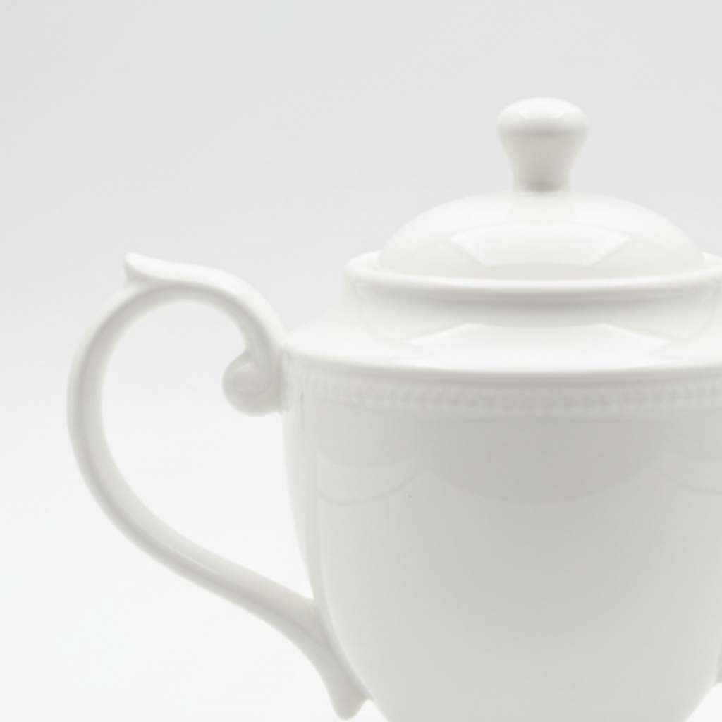 White Ceramic Tea Kettle with Lid -  1000ml