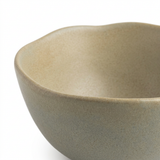 Ceramic Bowl with Wavy Rim – 23cm