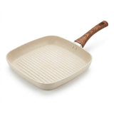 Yuniverse Square Grill Pan 28 cm – Beige with Wood-Look Handle