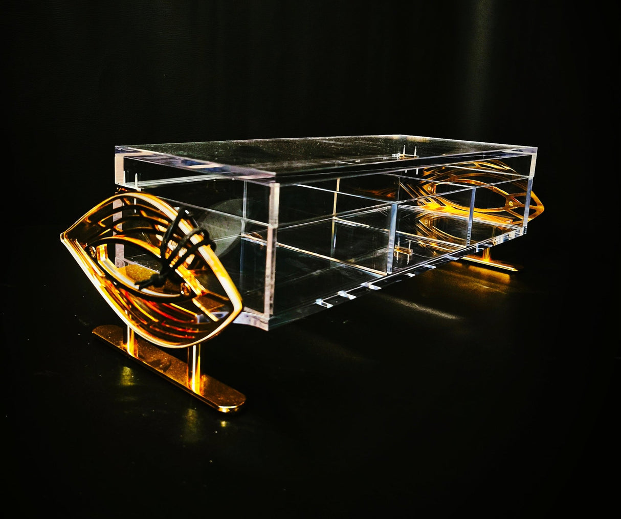 Acrylic 3 Section Candy Box With Golden Handle 38cm - Al Kabayel Discount CentreAcrylic 3 Section Candy Box With Golden Handle 38cmServing TraysAKDCAl Kabayel Discount Centre