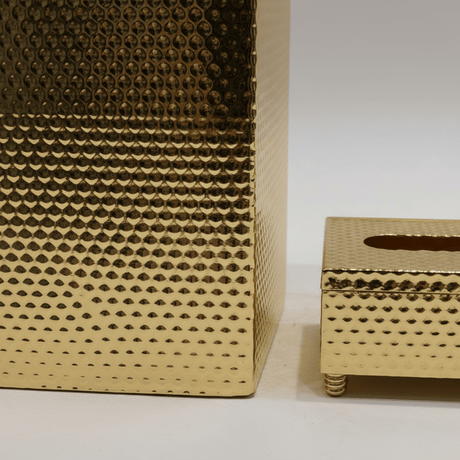 Acrylic Dustbin with Gold Metal Base and Dual Size Tissue Box Set – Premium Decorative Utility – 26 × 20 × 22 cm & 26 × 13 cm - Al Kabayel Discount CentreAcrylic Dustbin with Gold Metal Base and Dual Size Tissue Box Set – Premium Decorative Utility – 26 × 20 × 22 cm & 26 × 13 cmOrganizers & AccessoriesAKDCAl Kabayel Discount Centre