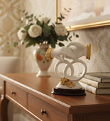 AKDC 16×15cm Ceramic Hands Décor in White with Gold Finish | Artistic Decorative Sculpture for Stylish Interiors - Al Kabayel Discount CentreAKDC 16×15cm Ceramic Hands Décor in White with Gold Finish | Artistic Decorative Sculpture for Stylish InteriorsHome Décor AccentsAKDCAl Kabayel Discount Centre