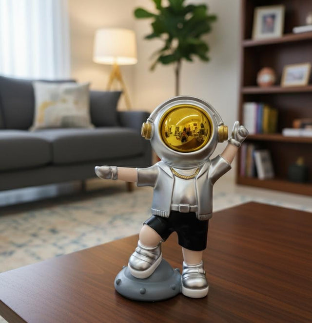 AKDC 21cm Ceramic Astronaut Figurine in Silver with Gold Accents | Luxury Modern Space Décor Sculpture - Al Kabayel Discount CentreAKDC 21cm Ceramic Astronaut Figurine in Silver with Gold Accents | Luxury Modern Space Décor SculptureHome Décor AccentsAKDCAl Kabayel Discount Centre
