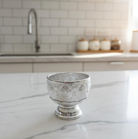 AKDC Aluminium Bowl with Stand – Unique Silver Design | 8 cm Elegant Home Decor Piece - Al Kabayel Discount CentreAKDC Aluminium Bowl with Stand – Unique Silver Design | 8 cm Elegant Home Decor PieceBowlsAKDCAl Kabayel Discount Centre
