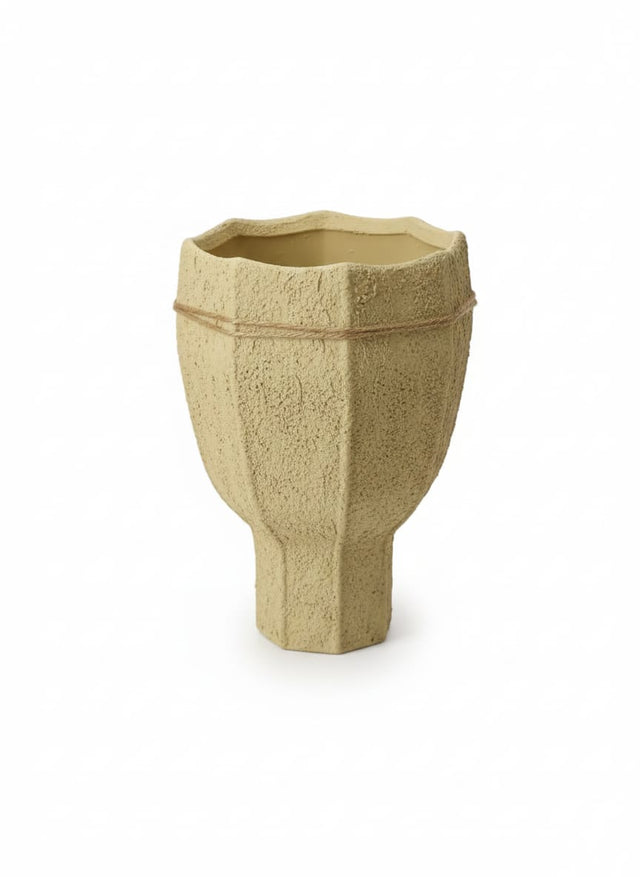 AKDC Artisanal Clay Plant Pot – Beige Color – 22×14 cm – Decorative Unique Form - Al Kabayel Discount CentreAKDC Artisanal Clay Plant Pot – Beige Color – 22×14 cm – Decorative Unique FormFlower/Plant PotsAKDCAl Kabayel Discount Centre