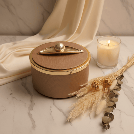 AKDC Beige Metal Candy Box with Faux Leather Finish & Lid – Modern Decorative Storage Box 15×8 cm - Al Kabayel Discount CentreAKDC Beige Metal Candy Box with Faux Leather Finish & Lid – Modern Decorative Storage Box 15×8 cmJars & Food SaversAKDCAl Kabayel Discount Centre