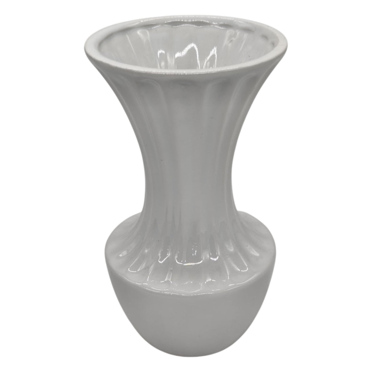 AKDC Ceramic Flower Pot Handcrafted Flower Vase Garden Pots, Versatile Stylish Flower Pot, Storage Container Planter Pot for Home Office Event Decor (18cmx10cm) - White - Al Kabayel Discount CentreAKDC Ceramic Flower Pot Handcrafted Flower Vase Garden Pots, Versatile Stylish Flower Pot, Storage Container Planter Pot for Home Office Event Decor (18cmx10cm) - WhiteFlower/Plant PotsAKDCAl Kabayel Discount Centre