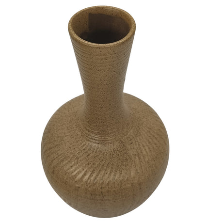 AKDC Ceramic Flower Vase Design and Unique Shapes, Floor Vase for Bedroom, Living Room, Office & Kitchen - 35cmX7cm - Brown - Al Kabayel Discount CentreAKDC Ceramic Flower Vase Design and Unique Shapes, Floor Vase for Bedroom, Living Room, Office & Kitchen - 35cmX7cm - BrownHome Décor AccentsAKDCAl Kabayel Discount Centre