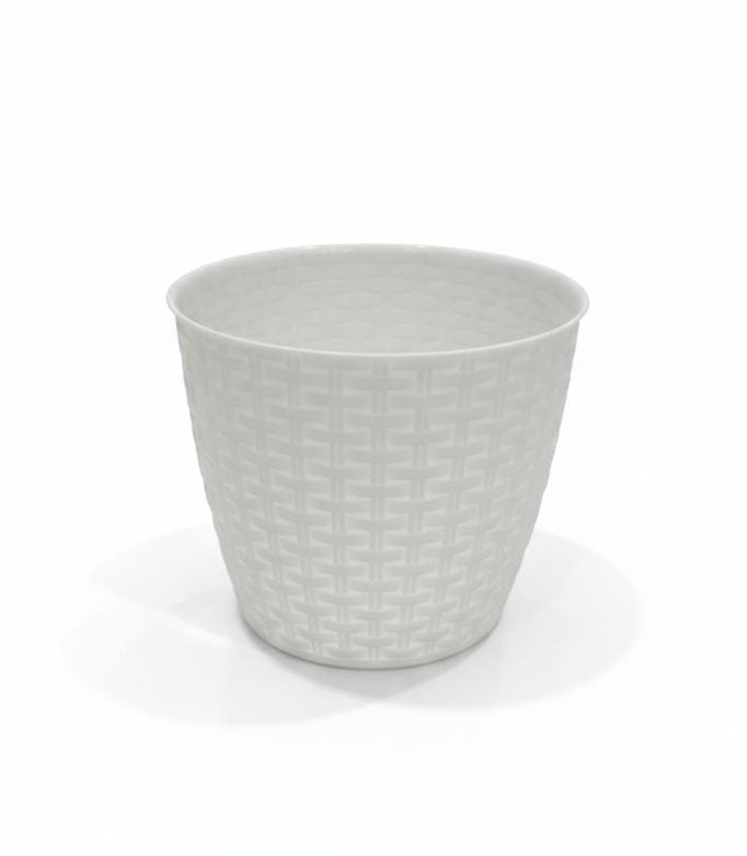 AKDC Classic White Round Plastic Plant Pot – Lightweight Durable Garden Planter – 20 cm - Al Kabayel Discount CentreAKDC Classic White Round Plastic Plant Pot – Lightweight Durable Garden Planter – 20 cmFlower/Plant PotsAKDCAl Kabayel Discount Centre