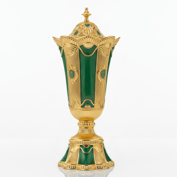 AKDC Compact Green & Gold Incense Burner – Decorative Bakhoor Burner for Home 20 cm - Al Kabayel Discount CentreAKDC Compact Green & Gold Incense Burner – Decorative Bakhoor Burner for Home 20 cmIncense BurnerAKDCAl Kabayel Discount Centre