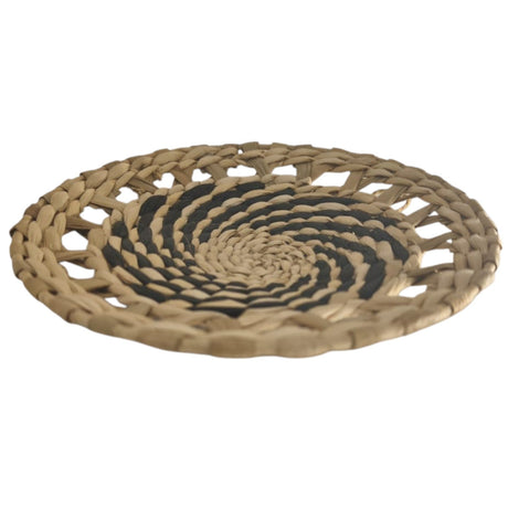 AKDC Craft Round Design Rattan Plate Tray - 25CM - (Medium) - Al Kabayel Discount Centre AKDC Craft Round Design Rattan Plate Tray - 25CM - (Medium)RattansAKDCAl Kabayel Discount Centre