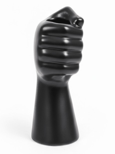 AKDC Creative Hand - Shaped Ceramic Decorative Flower Vase – Bold Black Artistic Design, 20 × 10 cm - Al Kabayel Discount CentreAKDC Creative Hand - Shaped Ceramic Decorative Flower Vase – Bold Black Artistic Design, 20 × 10 cmFlower/Plant PotsAKDCAl Kabayel Discount Centre