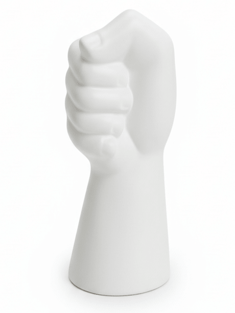 AKDC Creative Hand - Shaped Ceramic Decorative Vase – Elegant White Artistic Home Décor Accent, 20 × 10 cm - Al Kabayel Discount CentreAKDC Creative Hand - Shaped Ceramic Decorative Vase – Elegant White Artistic Home Décor Accent, 20 × 10 cmFlower/Plant PotsAKDCAl Kabayel Discount Centre