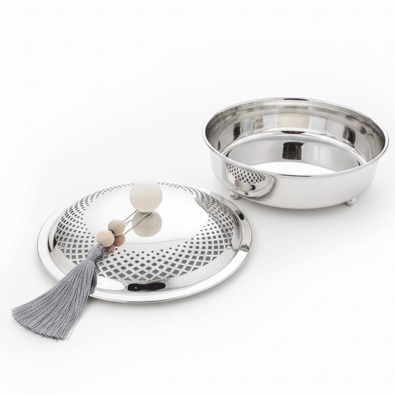 AKDC Decorative Metal Fruit Bowl – Elegant Silver Finish, Ideal for Dining Table & Kitchen Décor, 20 × 10 cm - Al Kabayel Discount CentreAKDC Decorative Metal Fruit Bowl – Elegant Silver Finish, Ideal for Dining Table & Kitchen Décor, 20 × 10 cmJars & Food SaversAKDCAl Kabayel Discount Centre