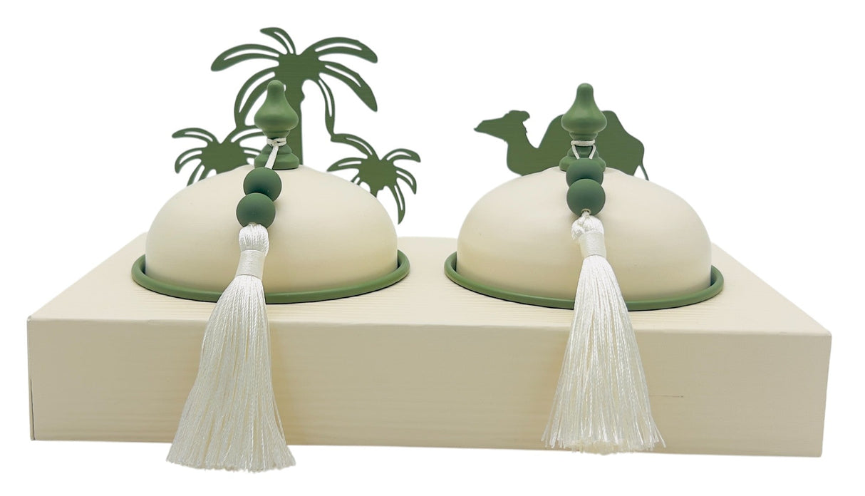 AKDC Desert Oasis Metal 2pcs Candy Bowls with Tray 26.5cm*14.5cm*14cm, Ivory/Green - Al Kabayel Discount CentreAKDC Desert Oasis Metal 2pcs Candy Bowls with Tray 26.5cm*14.5cm*14cm, Ivory/GreenBowlsAKDCAl Kabayel Discount Centre
