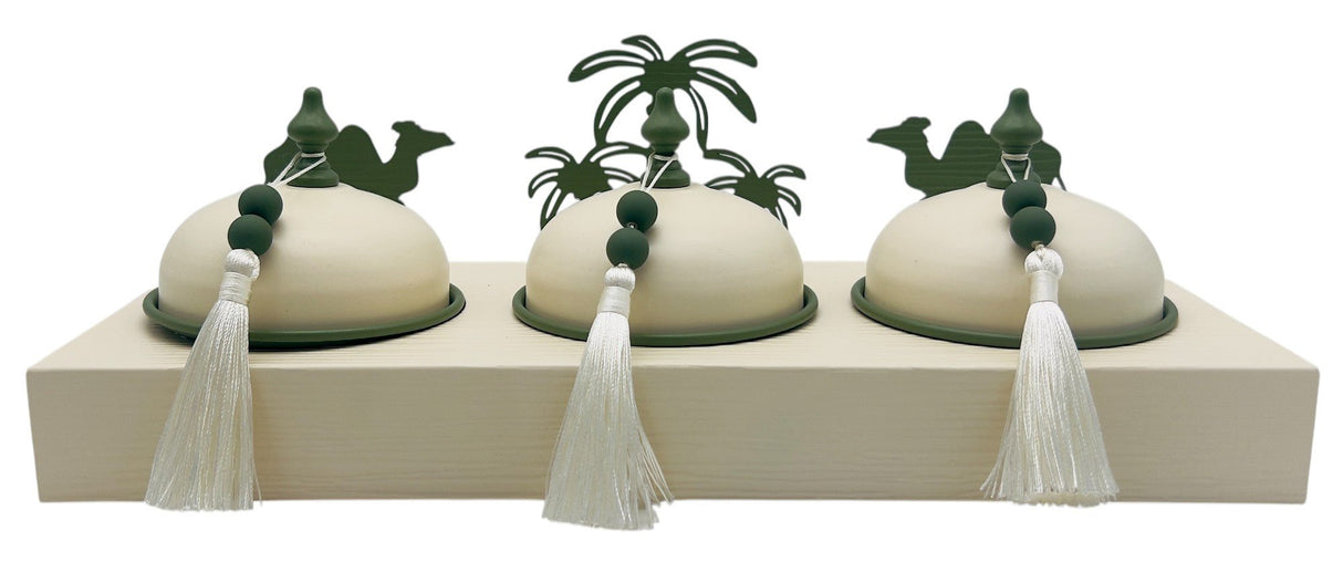 AKDC Desert Oasis Metal 3pcs Candy Bowls with Tray 39cm*14.5cm*14cm, Ivory/Green - Al Kabayel Discount CentreAKDC Desert Oasis Metal 3pcs Candy Bowls with Tray 39cm*14.5cm*14cm, Ivory/GreenBowlsAKDCAl Kabayel Discount Centre
