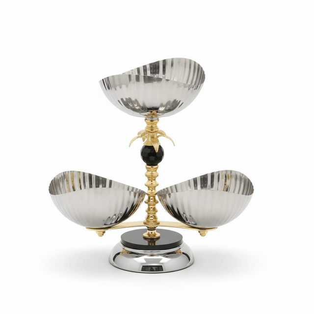 AKDC Elegant Silver Metal Candy Bowl with Stand 32 cm Luxury Elevated Serving Bowl for Table Decor - Al Kabayel Discount CentreAKDC Elegant Silver Metal Candy Bowl with Stand 32 cm Luxury Elevated Serving Bowl for Table DecorBowlsAKDCAl Kabayel Discount Centre