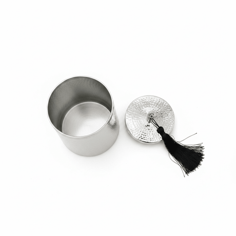 AKDC Elegant Silver Metal Dates Serving Pot with Lid for Ramadan, Hospitality, and Table Presentation (15 × 11 cm) - Al Kabayel Discount CentreAKDC Elegant Silver Metal Dates Serving Pot with Lid for Ramadan, Hospitality, and Table Presentation (15 × 11 cm)Jars & Food SaversAKDCAl Kabayel Discount Centre