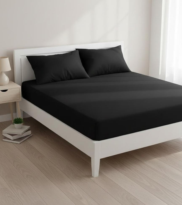 AKDC Elegant White Microfibre Fitted Bed Sheet Set 200x200x25cm with 2 Sleek Black Pillowcases - Al Kabayel Discount CentreAKDC Elegant White Microfibre Fitted Bed Sheet Set 200x200x25cm with 2 Sleek Black PillowcasesBeddingAKDCAl Kabayel Discount Centre