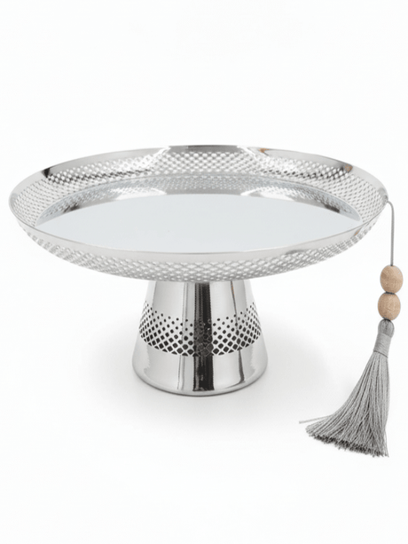 AKDC Footed Metal Candy Tray – Stylish Silver Finish, Ideal for Serving Sweets & Desserts, 27 × 11 cm - Al Kabayel Discount CentreAKDC Footed Metal Candy Tray – Stylish Silver Finish, Ideal for Serving Sweets & Desserts, 27 × 11 cmServing TraysAKDCAl Kabayel Discount Centre