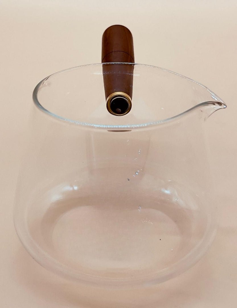 AKDC Glass Tea Server/Pitcher with Wooden Handle 400ml, Clear & Transparent - Al Kabayel Discount CentreAKDC Glass Tea Server/Pitcher with Wooden Handle 400ml, Clear & TransparentTea/Coffee PotsAKDCAl Kabayel Discount Centre