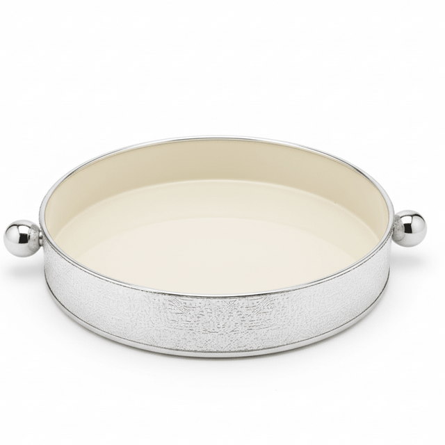 AKDC Large Luxury Silver & Cream Round Candy Pot – Decorative Metal Serving Bowl for Dates Chocolates & Snacks – Perfect Table Display Piece – 26 cm - Al Kabayel Discount CentreAKDC Large Luxury Silver & Cream Round Candy Pot – Decorative Metal Serving Bowl for Dates Chocolates & Snacks – Perfect Table Display Piece – 26 cmServing TraysAKDCAl Kabayel Discount Centre