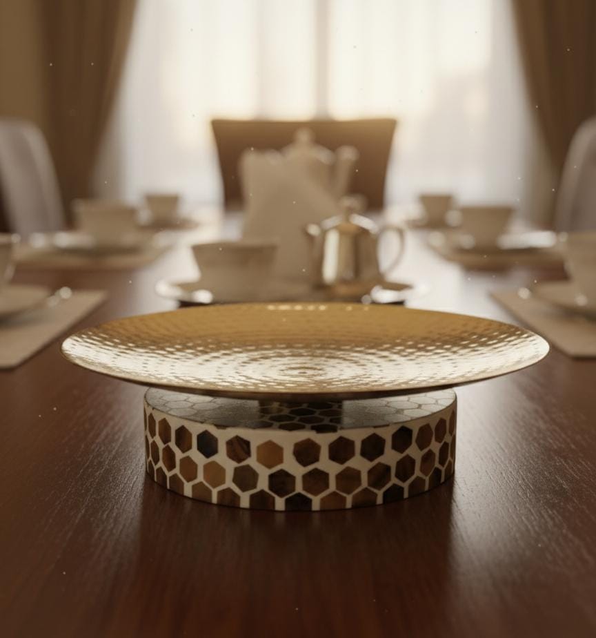 AKDC Large Metal & Wooden Serving Bowl 36x12 cm – Modern Rustic Dual - Tone Brown & Cream Kitchen & Dining Tableware Bowl - Al Kabayel Discount CentreAKDC Large Metal & Wooden Serving Bowl 36x12 cm – Modern Rustic Dual - Tone Brown & Cream Kitchen & Dining Tableware BowlServeware SetsAKDCAl Kabayel Discount Centre