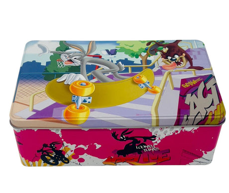 AKDC Looney Tunes Metal Canister 20cm*13cm*7.5cm, Lavender/Pink - W09805 - Al Kabayel Discount CentreAKDC Looney Tunes Metal Canister 20cm*13cm*7.5cm, Lavender/Pink - W09805Food ContainersAKDCAl Kabayel Discount Centre
