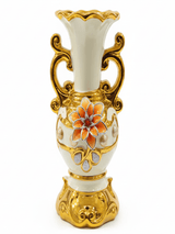 AKDC Luxury Ceramic Flower Vase – Elegant White with Gold Finish and Floral Embellishment, 25.5 cm - Al Kabayel Discount CentreAKDC Luxury Ceramic Flower Vase – Elegant White with Gold Finish and Floral Embellishment, 25.5 cmFlower/Plant PotsAKDCAl Kabayel Discount Centre