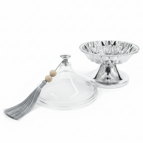 AKDC Luxury Metal Candy Bowl with Acrylic Lid – Premium Silver Finish, Decorative Storage for Sweets & Dry Fruits, 19 × 15 cm - Al Kabayel Discount CentreAKDC Luxury Metal Candy Bowl with Acrylic Lid – Premium Silver Finish, Decorative Storage for Sweets & Dry Fruits, 19 × 15 cmJars & Food SaversAKDCAl Kabayel Discount Centre