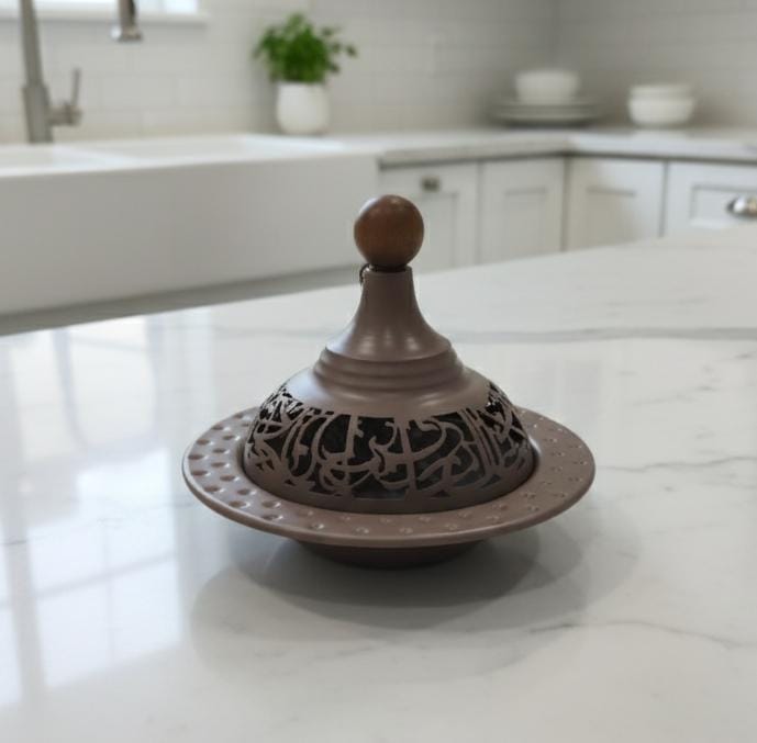 AKDC Medium Metal Tajine 18×15 cm in Brown Finish – Decorative Ramadan Collection Piece - Al Kabayel Discount CentreAKDC Medium Metal Tajine 18×15 cm in Brown Finish – Decorative Ramadan Collection PieceServing TraysAKDCAl Kabayel Discount Centre