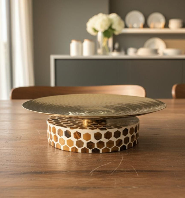 AKDC Medium Metal & Wooden Serving Bowl 30x9 cm – Stylish Brown & Cream Dual - Color Serving Bowl for Salad, Fruits & Snacks - Al Kabayel Discount CentreAKDC Medium Metal & Wooden Serving Bowl 30x9 cm – Stylish Brown & Cream Dual - Color Serving Bowl for Salad, Fruits & SnacksServeware SetsAKDCAl Kabayel Discount Centre