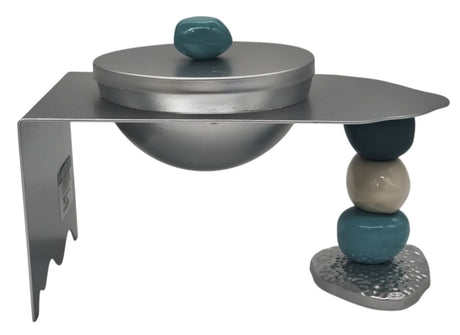 AKDC Metal Candy Bowl with Lid 20cm*9cm*12cm, Table Top design - Al Kabayel Discount CentreAKDC Metal Candy Bowl with Lid 20cm*9cm*12cm, Table Top designBowlsAKDCAl Kabayel Discount Centre