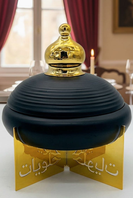 AKDC Metal Candy Bowl with Lid and Stand 16cm*21.5cm, Black/Gold - Al Kabayel Discount CentreAKDC Metal Candy Bowl with Lid and Stand 16cm*21.5cm, Black/GoldCandy ServersAKDCAl Kabayel Discount Centre