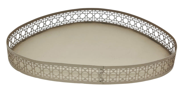 AKDC Metal Candy Tray 24cm*18cm*5cm, Beige - Al Kabayel Discount CentreAKDC Metal Candy Tray 24cm*18cm*5cm, BeigeServing TraysAKDCAl Kabayel Discount Centre