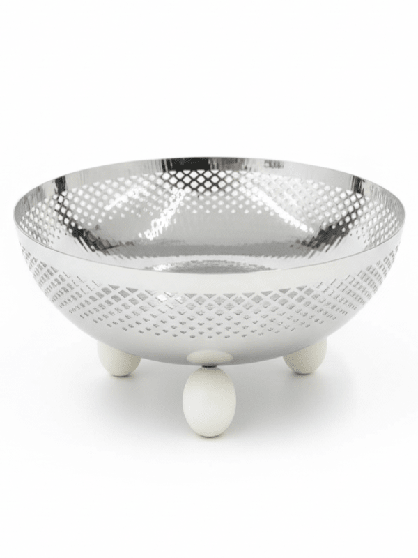 AKDC Metal Fruit & Candy Bowl – Large Silver Finish, Perfect for Fruits, Snacks & Décor, 30 × 9 cm - Al Kabayel Discount CentreAKDC Metal Fruit & Candy Bowl – Large Silver Finish, Perfect for Fruits, Snacks & Décor, 30 × 9 cmServing TraysAKDCAl Kabayel Discount Centre