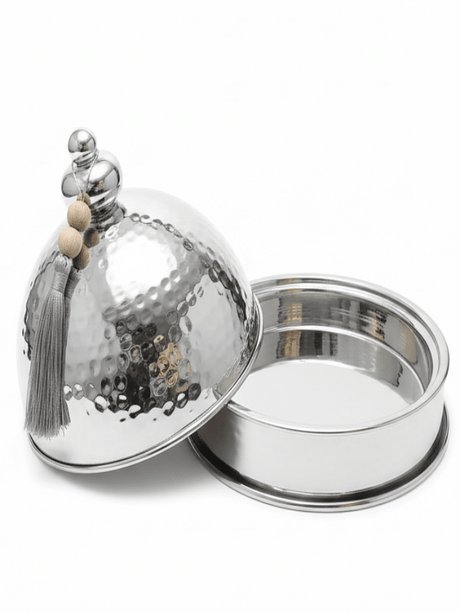 AKDC Metal Tajine Serving Bowl – Luxury Silver Finish, Decorative Arabic Style Tableware, 30 cm - Al Kabayel Discount CentreAKDC Metal Tajine Serving Bowl – Luxury Silver Finish, Decorative Arabic Style Tableware, 30 cmServing TraysAKDCAl Kabayel Discount Centre