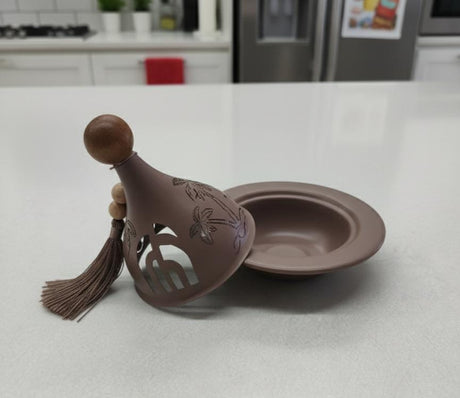 AKDC Premium Metal Tajine 14×14×15 cm in Brown Color – Beautiful Ramadan Special Decorative Piece - Al Kabayel Discount CentreAKDC Premium Metal Tajine 14×14×15 cm in Brown Color – Beautiful Ramadan Special Decorative PieceServing TraysAKDCAl Kabayel Discount Centre