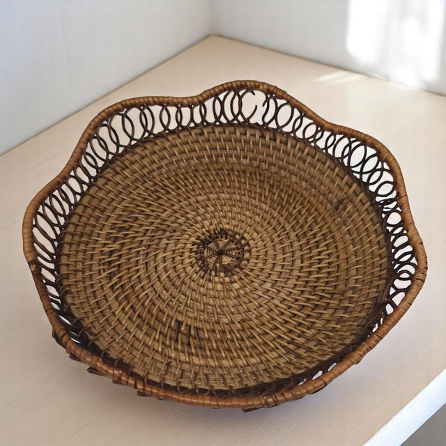 AKDC Rattan Serving Tray, Hand Woven Serving Basket Flat Wicker Fruit Bread Serving Basket for Coffee Table, Kitchen Counter Table - 20CM(â€ŽBrown) - Al Kabayel Discount CentreAKDC Rattan Serving Tray, Hand Woven Serving Basket Flat Wicker Fruit Bread Serving Basket for Coffee Table, Kitchen Counter Table - 20CM(â€ŽBrown)RattansAKDCAl Kabayel Discount Centre