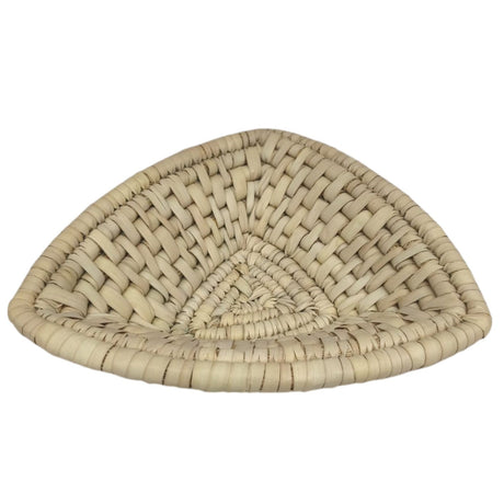 AKDC Rattan Triangle Bowl Fruit Basket Decorative Organizer Storage for Corner Shelves Snack Serving Bowls on Table - 26cmX10cm - (Wash White) - Al Kabayel Discount CentreAKDC Rattan Triangle Bowl Fruit Basket Decorative Organizer Storage for Corner Shelves Snack Serving Bowls on Table - 26cmX10cm - (Wash White)RattansAKDCAl Kabayel Discount Centre