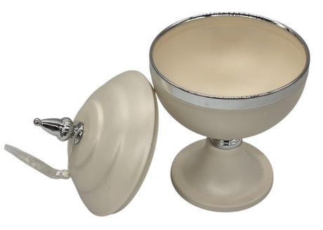 AKDC Round Metal Footed Candy Bowl with Lid 15cm*25cm, Ivory/Silver - Al Kabayel Discount CentreAKDC Round Metal Footed Candy Bowl with Lid 15cm*25cm, Ivory/SilverBowlsAKDCAl Kabayel Discount Centre