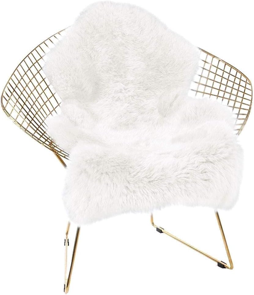 AKDC Soft Sheepskin Rug, Faux Fur Rug for Living Room, Fluffy Washable Rug Area Rugs for Bedroom, Kids Girls Boys Home Decor Aesthetic Fluffy Rug (White - 60cmX100cm) - Al Kabayel Discount CentreAKDC Soft Sheepskin Rug, Faux Fur Rug for Living Room, Fluffy Washable Rug Area Rugs for Bedroom, Kids Girls Boys Home Decor Aesthetic Fluffy Rug (White - 60cmX100cm)DoormatsAKDCAl Kabayel Discount Centre